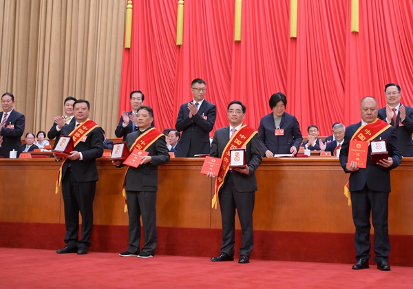 PP电子5金狮·(中国区)游戏官方网站